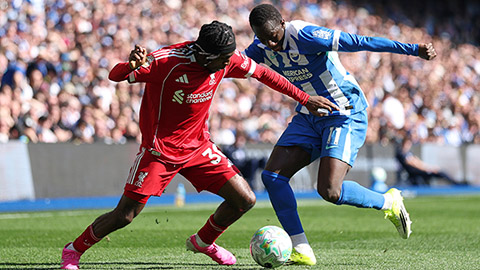 Liverpool mất Frimpong vì chấn thương